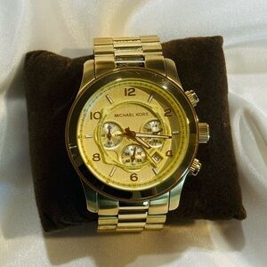 Michael Kors Oversized Runway Gold-Tone Watch